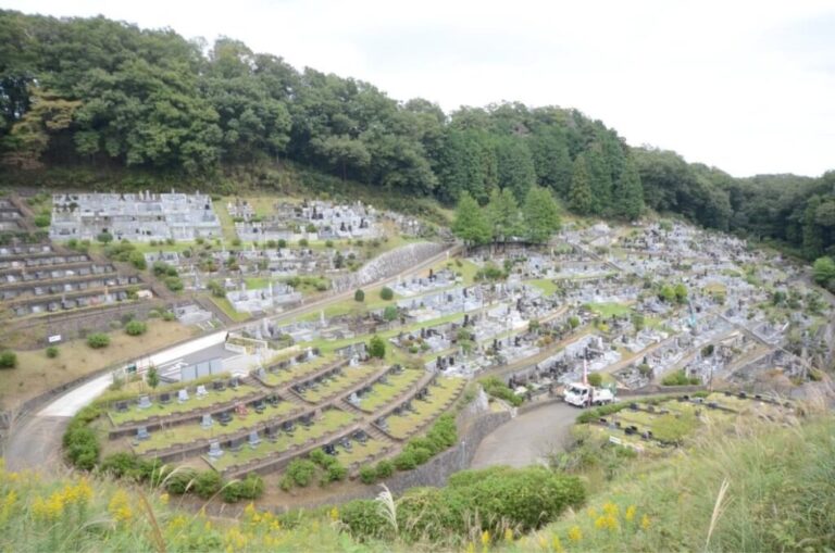 青梅市墓地公園